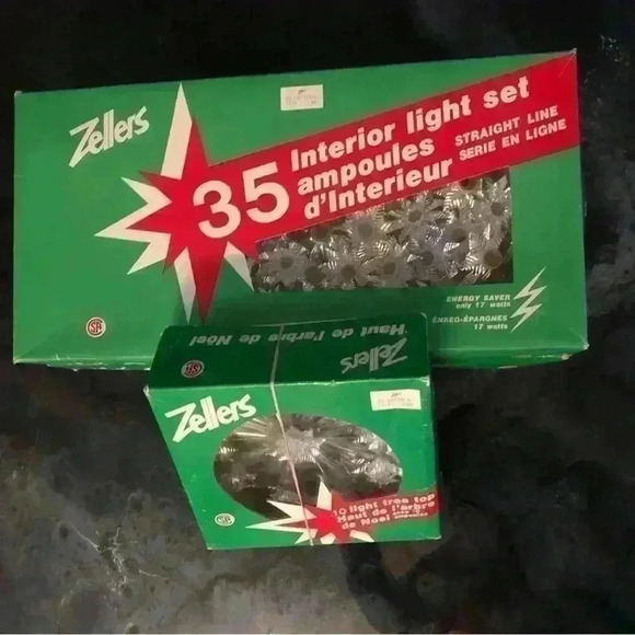 Set  of 2 Vintage Zellers Christmas tree 35-light sets and 1 lighted tree topper - Picture 2 of 13